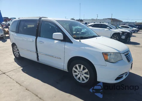 2014 Chrysler Town & Country Touring from USA, damaged, VIN 2C4RC1BG4ER138359